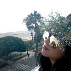 Meet your Posher, Cristina